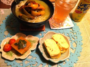 小鉢に盛ってみたり 小鉢に盛ってみたり